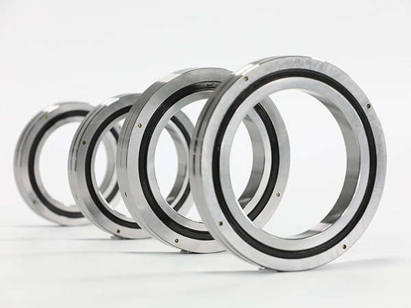 YRT轉(zhuǎn)臺軸承承怎么安裝？安裝尺寸有什么要求？